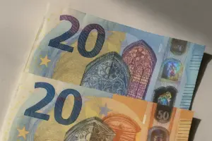 Scadenza vecchie banconote da 20 euro: cosa devi sapere su 20 e 50 euro
